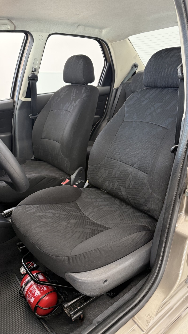 SIENA 1.0 MPI EL CELEBRATION 8V FLEX 4P MANUAL - 2012 - BENTO GONçALVES