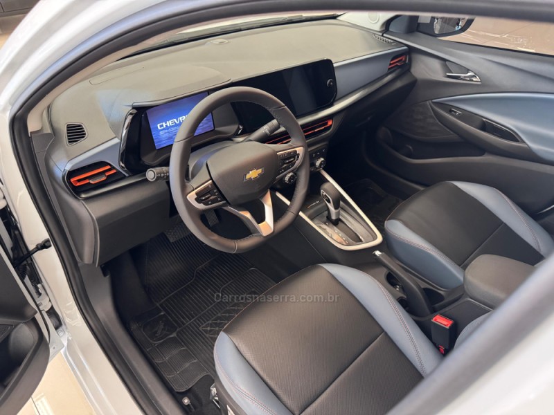 ONIX 1.0	PREMIER PLUS 12V TURBO FLEX 4P AUTOMÁTICO - 2026 - VERANóPOLIS