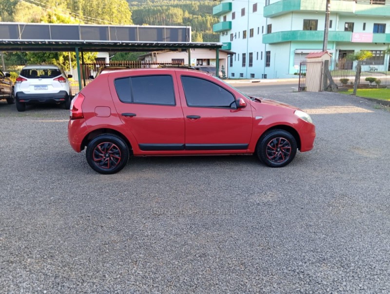 SANDERO 1.0 EXPRESSION 16V FLEX 4P MANUAL - 2012 - PICADA CAFé