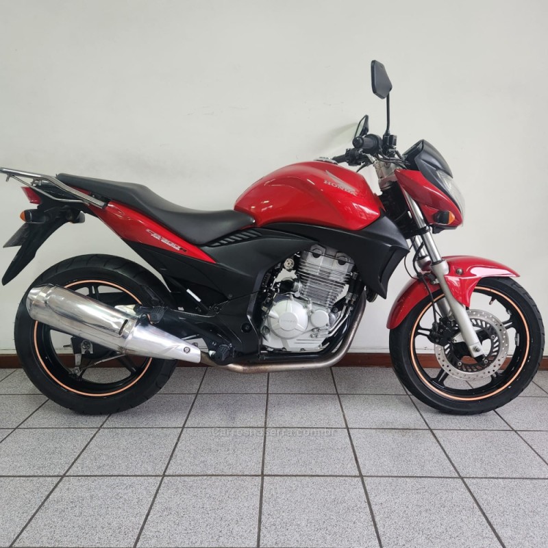 CB 300R  - 2011 - FARROUPILHA