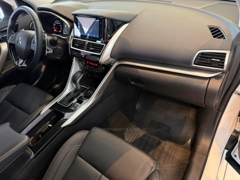 ECLIPSE CROSS 1.5 HPE 16V GASOLINA 4P AUTOMÁTICO - 2022 - SãO LEOPOLDO