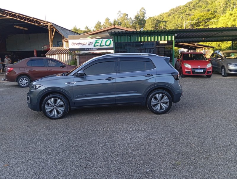 T-CROSS 1.4 HIGHLINE TSI 16V FLEX 4P AUTOMÁTICO - 2020 - PICADA CAFé