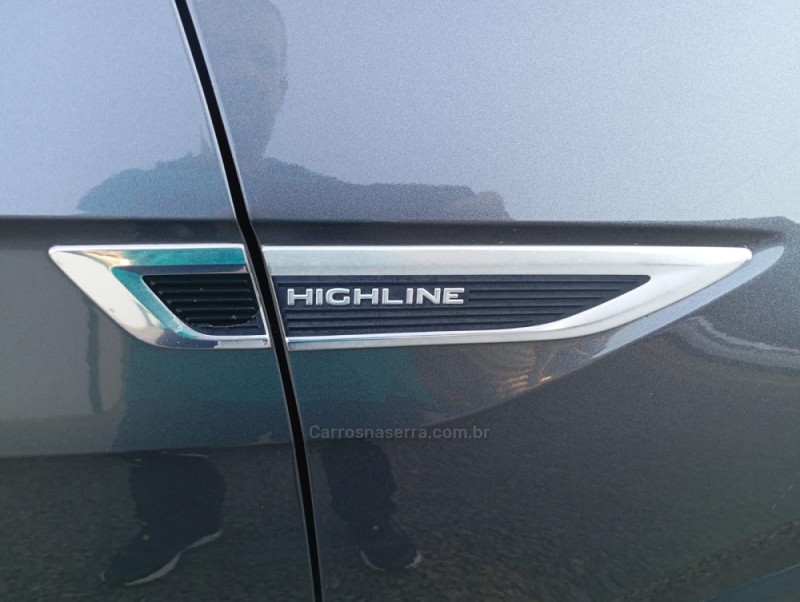 T-CROSS 1.4 HIGHLINE TSI 16V FLEX 4P AUTOMÁTICO - 2020 - PICADA CAFé