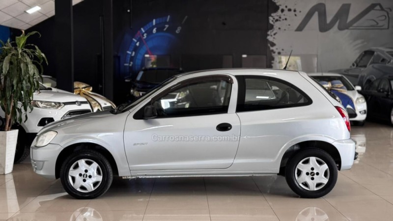 CELTA 1.0 MPFI LT 8V FLEX 4P MANUAL - 2011 - ESTâNCIA VELHA