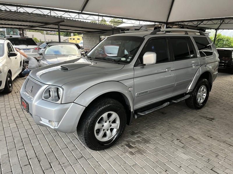 pajero sport 3.5 hpe 4x4 v6 24v gasolina 4p automatico 2007 caxias do sul
