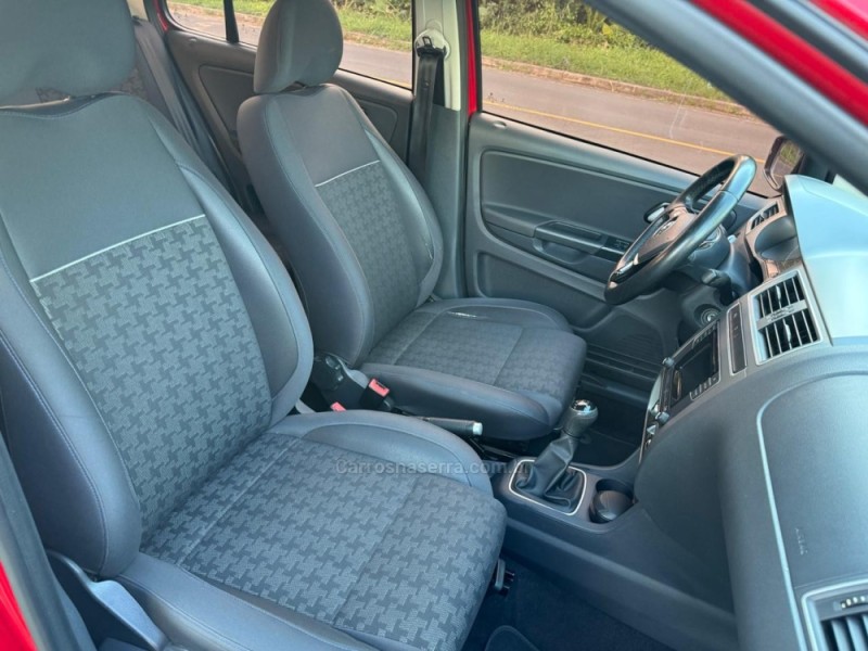 FOX 1.6 MSI COMFORTLINE 8V FLEX 4P MANUAL - 2017 - IVOTI