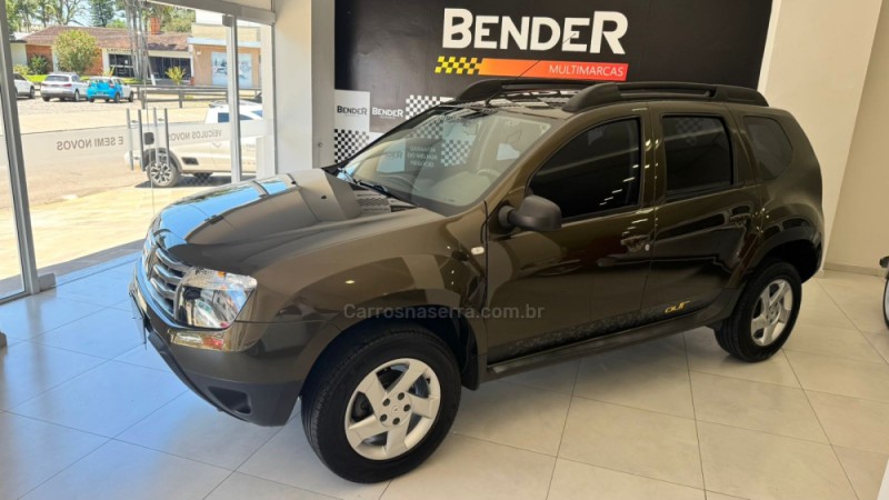 DUSTER 1.6 OUTDOOR 4X2 16V FLEX 4P MANUAL - 2015 - SALVADOR DO SUL