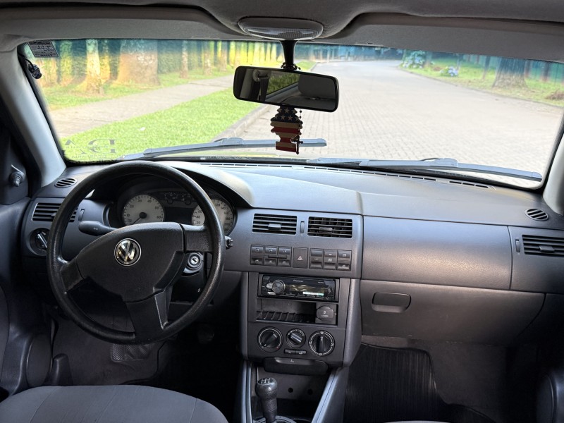 GOL 1.6 MI POWER 8V ÁLCOOL 4P MANUAL G.III - 2005 - CAXIAS DO SUL