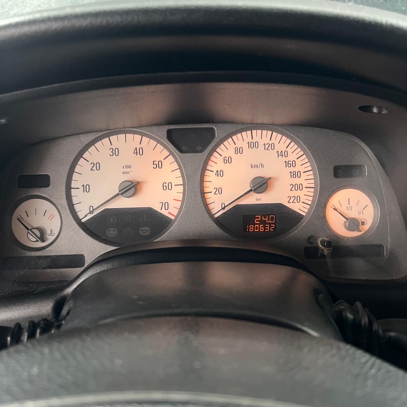 ASTRA 2.0 MPFI 8V FLEX 4P MANUAL - 2004 - CAXIAS DO SUL