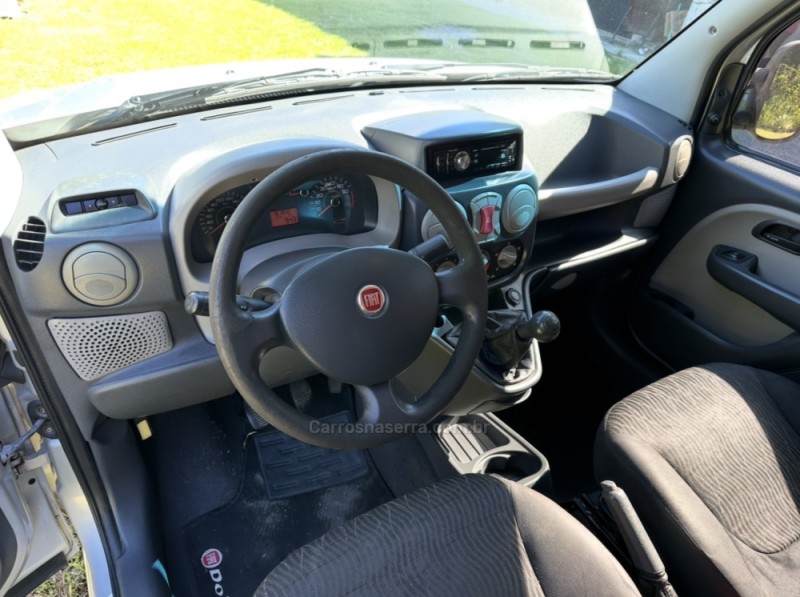 DOBLÓ 1.4 MPI ELX 8V FLEX 4P MANUAL 7 LUGARES - 2011 - BENTO GONçALVES