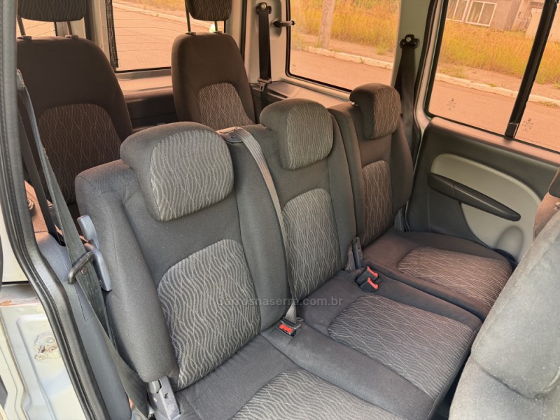 DOBLÓ 1.4 MPI ELX 8V FLEX 4P MANUAL 7 LUGARES - 2011 - BENTO GONçALVES