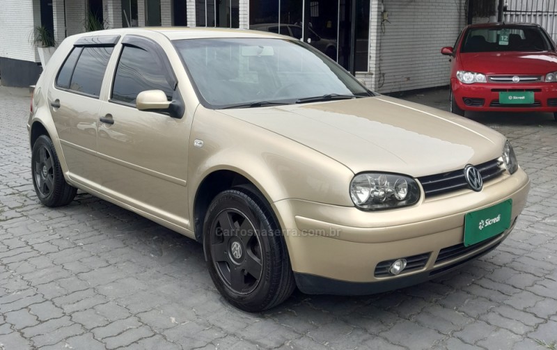 GOLF 2.0 MI COMFORTLINE 8V GASOLINA 4P MANUAL - 2001 - CAXIAS DO SUL