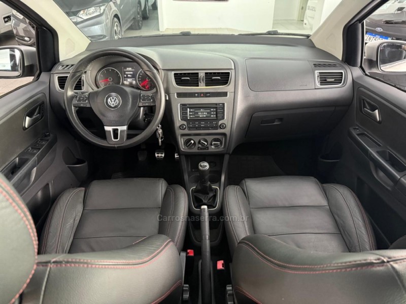 CROSSFOX 1.6 MI FLEX 8V 4P MANUAL - 2014 - NOVO HAMBURGO