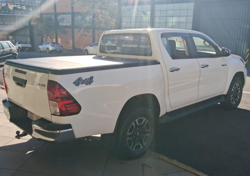 HILUX 2.8 4X4 CD 8V DIESEL 4P MANUAL - 2021 - FLORES DA CUNHA