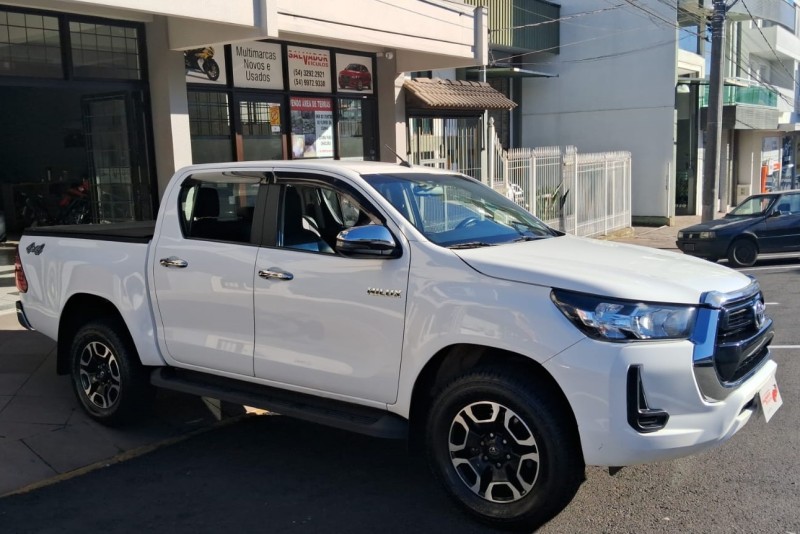 hilux 2.8 4x4 cd 8v diesel 4p manual 2021 flores da cunha