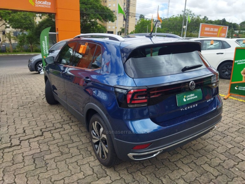 T-CROSS 1.4 HIGHLINE TSI 16V FLEX 4P AUTOMÁTICO - 2023 - CAXIAS DO SUL