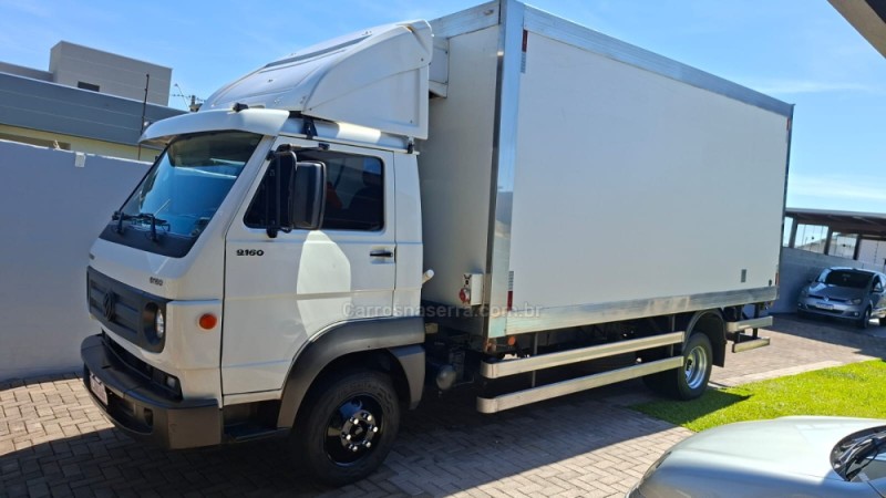 9-160 E DELIVERY - 2013 - PORTãO