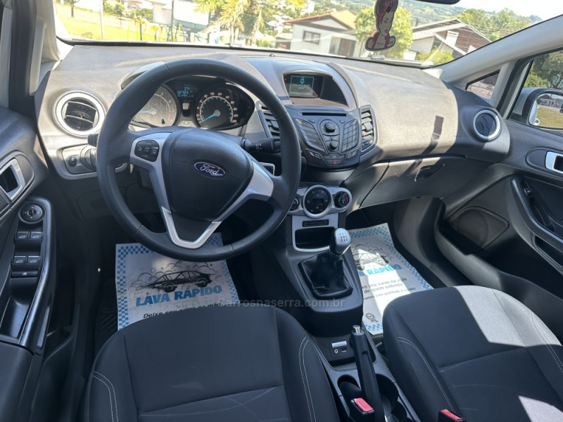 FIESTA 1.6 SEL HATCH 16V FLEX 4P MANUAL - 2017 - SãO MARCOS