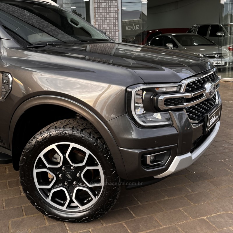 RANGER 3.0 V6 LIMITED PLUS CD TURBO 4X4 DIESEL 4P AUTOMÁTICO - 2024 - VACARIA