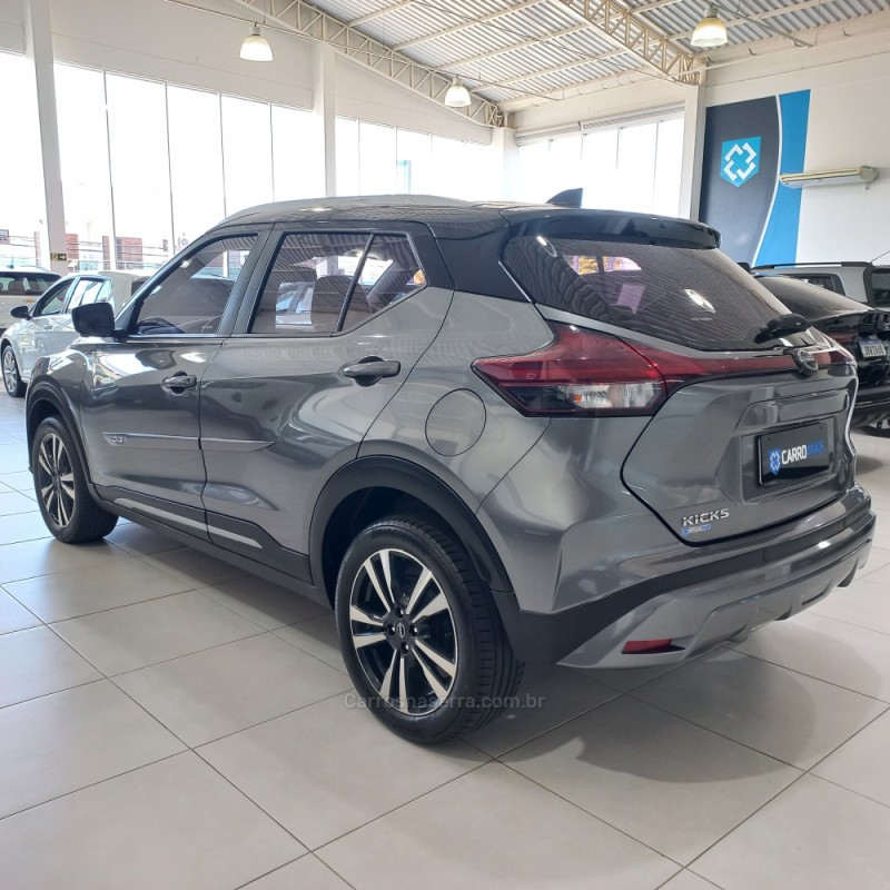 KICKS 1.6 EXCLUSIVE 16V FLEX 4P AUTOMÁTICO - 2023 - SANTA CRUZ DO SUL