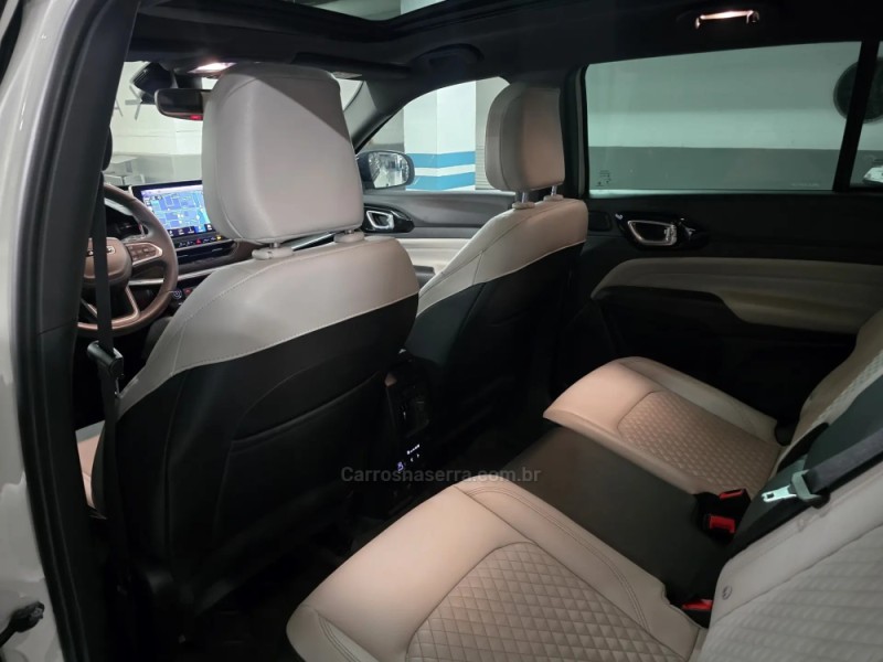 COMMANDER 2.0 OVERLAND TD380 4X4 TURBO DIESEL 4P AUTOMÁTICO - 2023 - PORTO ALEGRE