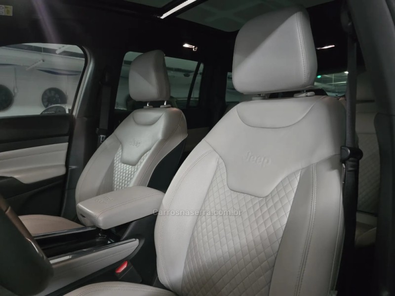 COMMANDER 2.0 OVERLAND TD380 4X4 TURBO DIESEL 4P AUTOMÁTICO - 2023 - PORTO ALEGRE