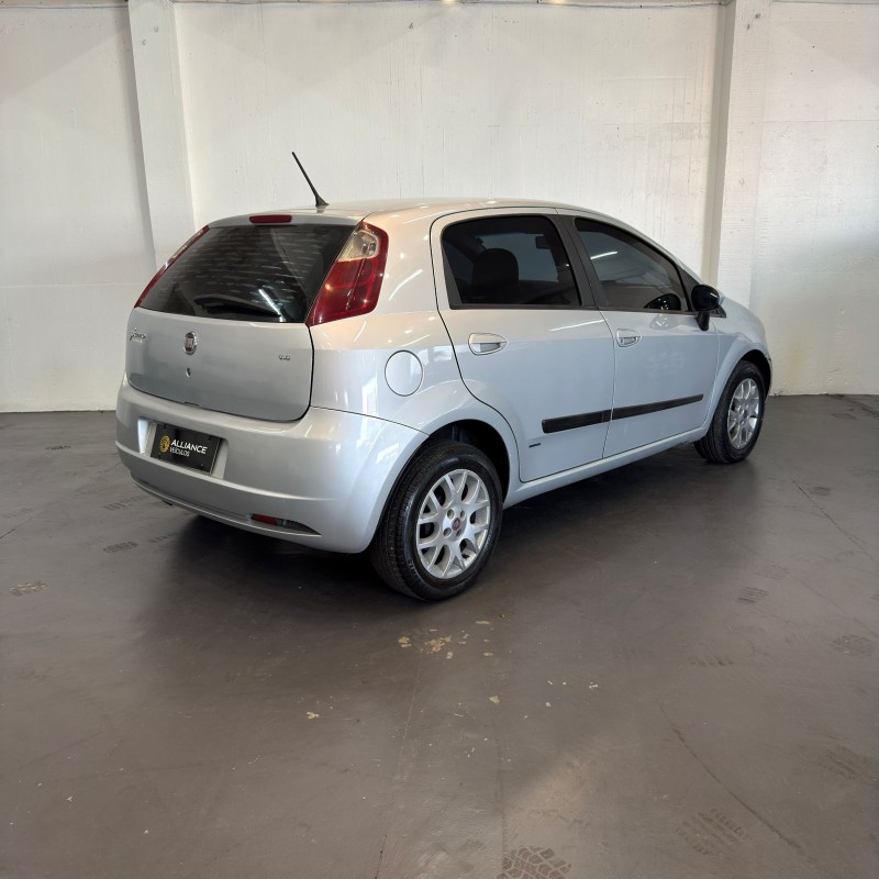 PUNTO 1.4 8V FLEX 4P MANUAL - 2010 - CAXIAS DO SUL