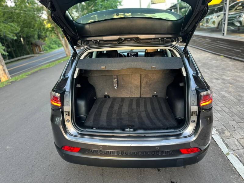 COMPASS 1.3 SPORT T270 16V TURBO FLEX 4P AUTOMÁTICO - 2022 - DOIS IRMãOS