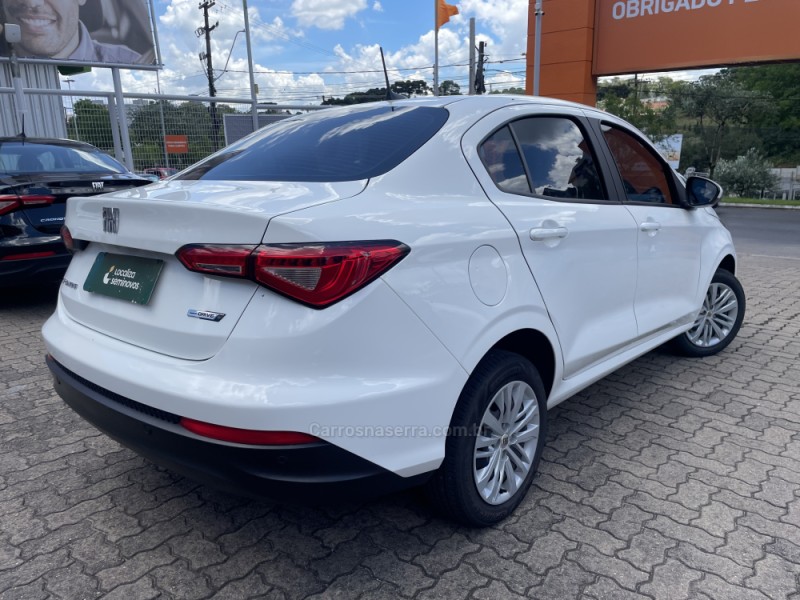 CRONOS 1.3 DRIVE 8V FLEX 4P MANUAL - 2023 - CAXIAS DO SUL