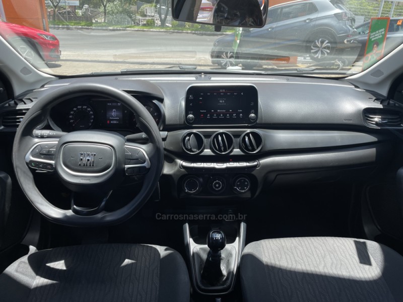 CRONOS 1.3 DRIVE 8V FLEX 4P MANUAL - 2023 - CAXIAS DO SUL