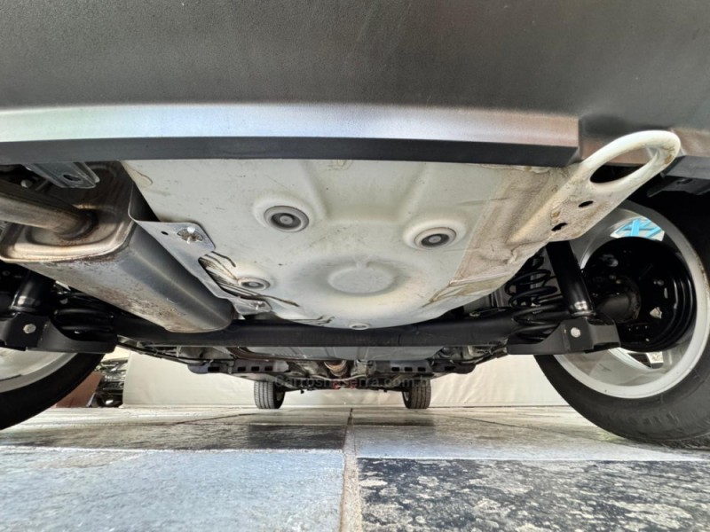 FOX 1.0 MPI COMFORTLINE 12V FLEX 4P MANUAL - 2016 - NOVA PRATA