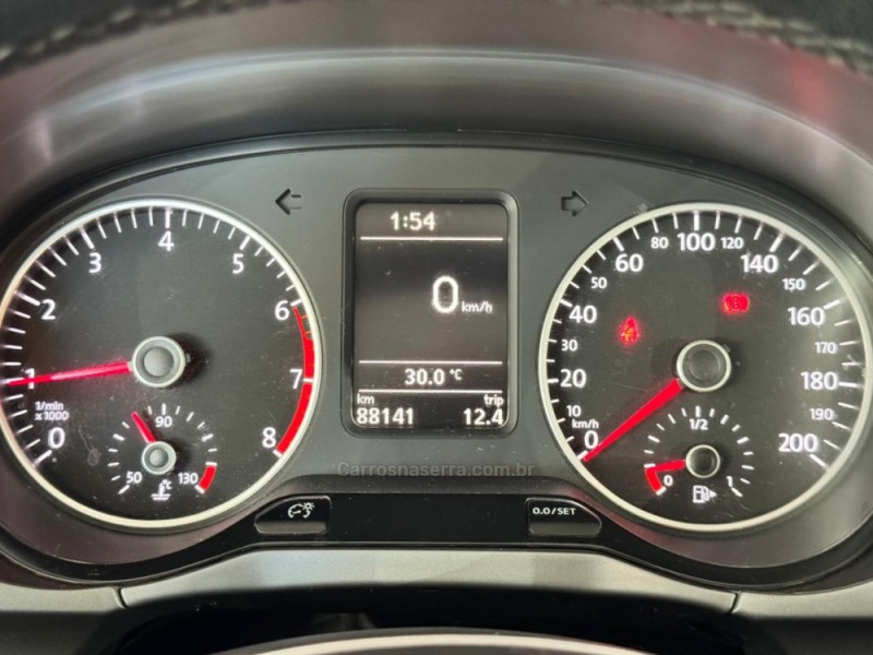 FOX 1.0 MPI COMFORTLINE 12V FLEX 4P MANUAL - 2016 - NOVA PRATA