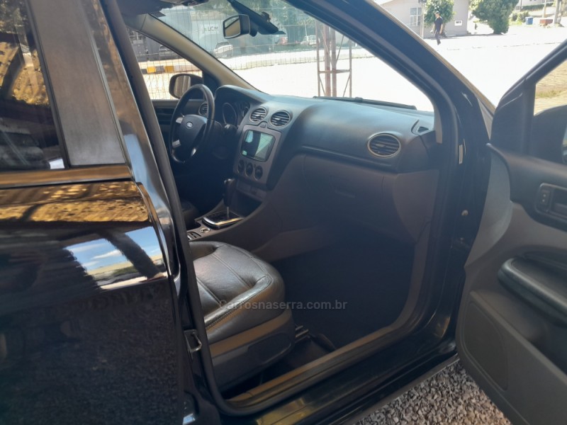 FOCUS 2.0 16V FLEX 4P AUTOMÁTICO - 2011 - VERANóPOLIS