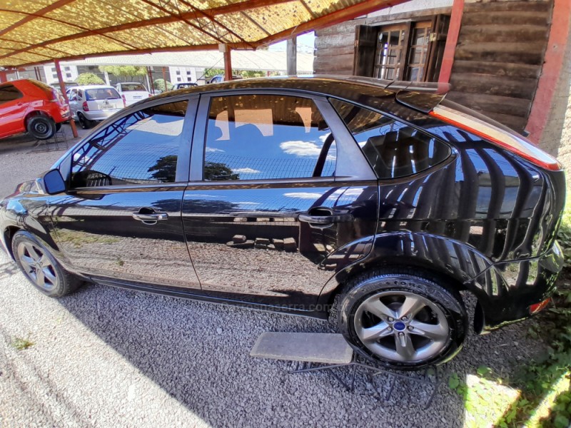 FOCUS 2.0 16V FLEX 4P AUTOMÁTICO - 2011 - VERANóPOLIS