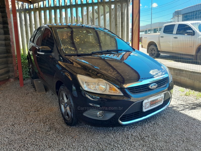 FOCUS 2.0 16V FLEX 4P AUTOMÁTICO - 2011 - VERANóPOLIS