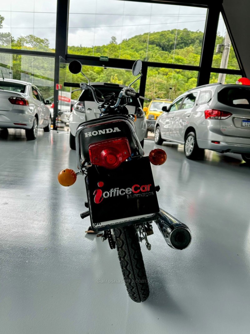 CG 125  - 1982 - TRêS COROAS