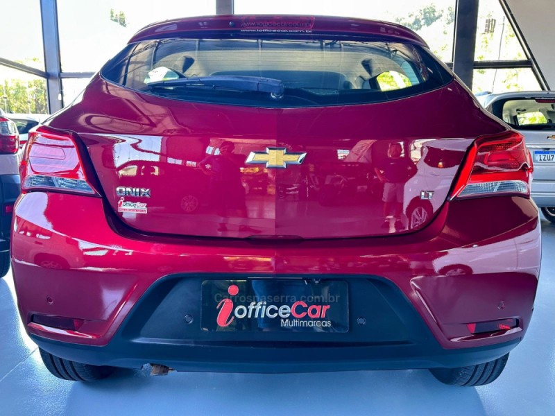 ONIX 1.4 MPFI LT 8V FLEX 4P AUTOMÁTICO - 2019 - TRêS COROAS