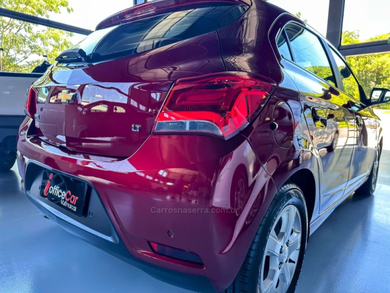 ONIX 1.4 MPFI LT 8V FLEX 4P AUTOMÁTICO - 2019 - TRêS COROAS