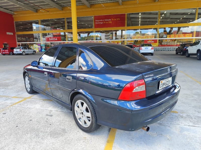 VECTRA 2.2 SFI GLS 16V GASOLINA 4P AUTOMÁTICO - 2000 - FARROUPILHA