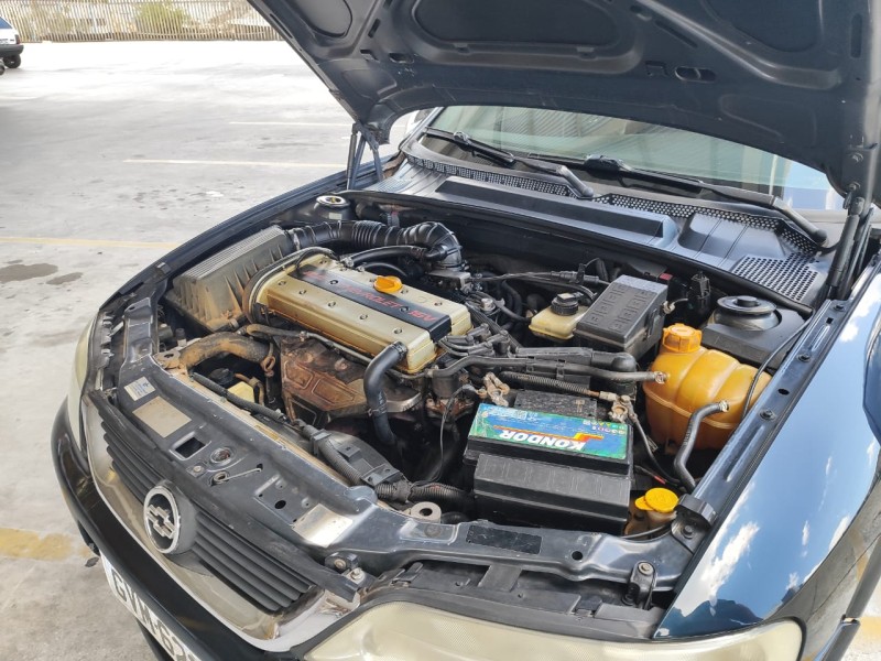 VECTRA 2.2 SFI GLS 16V GASOLINA 4P AUTOMÁTICO - 2000 - FARROUPILHA