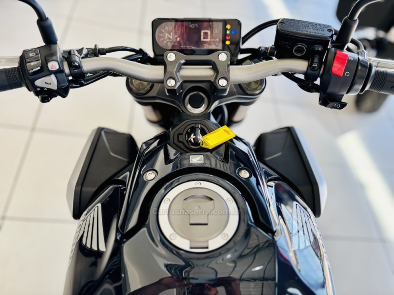 CB 650R  - 2021 - NOVO HAMBURGO