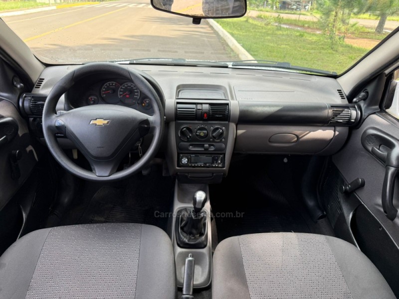 CLASSIC 1.0 MPFI LIFE 8V FLEX 4P MANUAL - 2014 - VACARIA