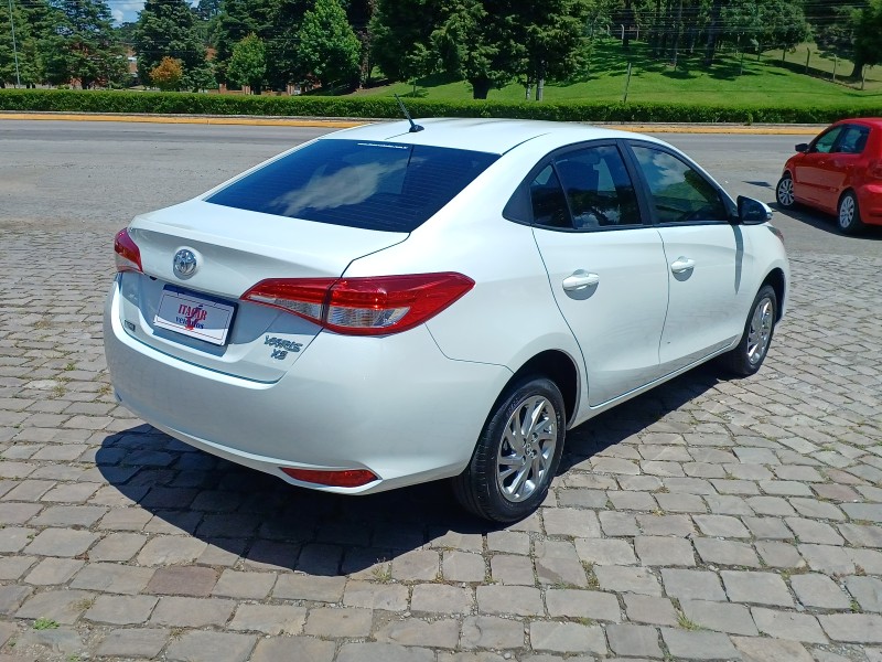 YARIS 1.5 16V FLEX SEDAN XS MULTIDRIVE4 - 2025 - FLORES DA CUNHA