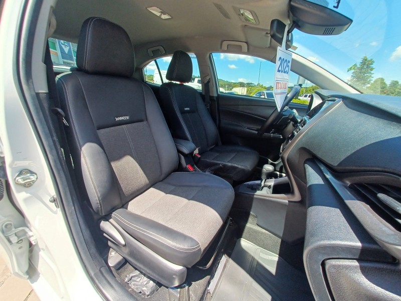 YARIS 1.5 16V FLEX SEDAN XS MULTIDRIVE4 - 2025 - FLORES DA CUNHA