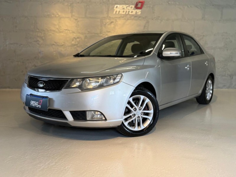 cerato 1.6 ex3 sedan 16v gasolina 4p manual 2011 caxias do sul