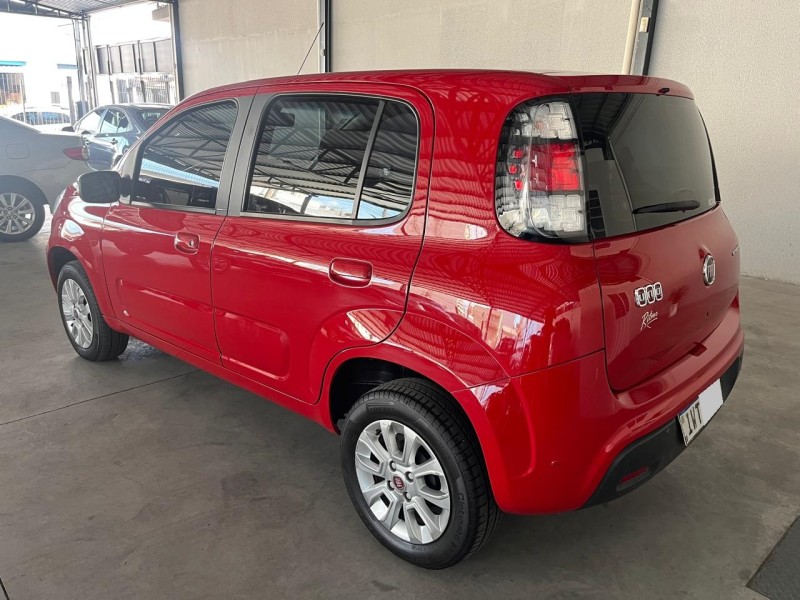 uno 1.0 evo attractive 8v flex 4p manual 2015 caxias do sul