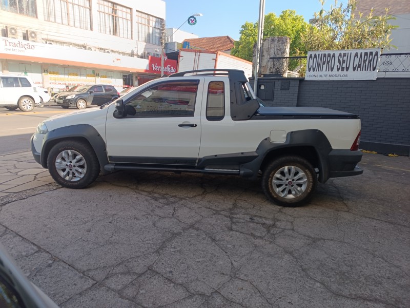 STRADA 1.8 MPI ADVENTURE LOCKER CE 8V FLEX 2P MANUAL - 2013 - FLORES DA CUNHA