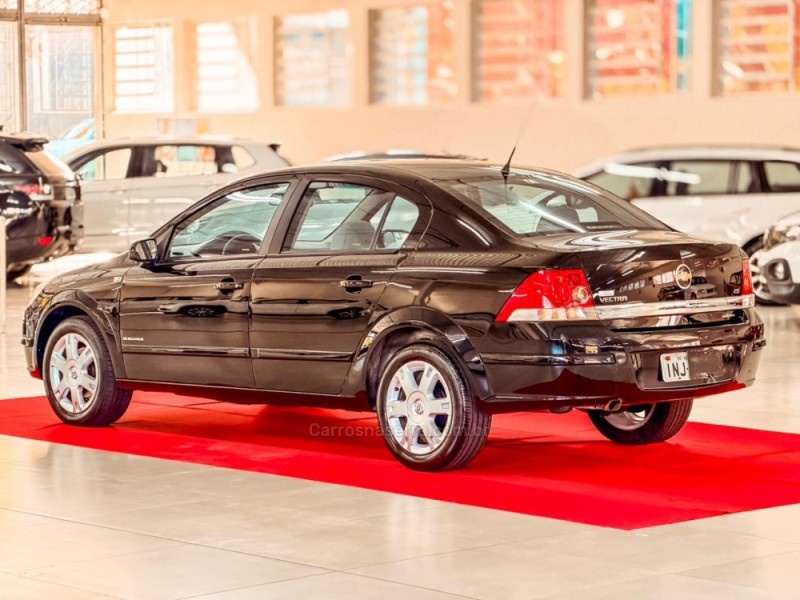 VECTRA 2.0 MPFI ELEGANCE 8V FLEX 4P MANUAL - 2007 - NOVA PRATA