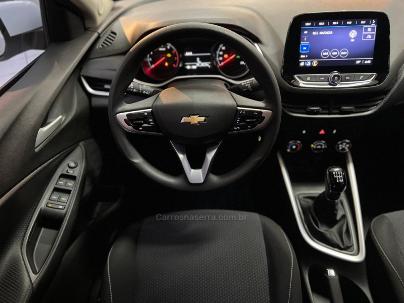 ONIX 1.0 LT 12V TURBO FLEX 4P MANUAL - 2022 - CAXIAS DO SUL