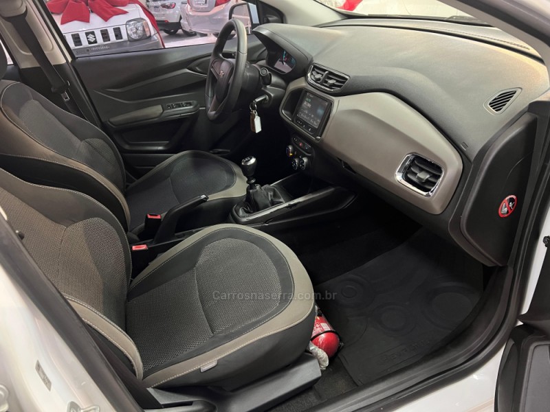 PRISMA 1.4 MPFI LTZ 8V FLEX 4P MANUAL - 2014 - CAXIAS DO SUL